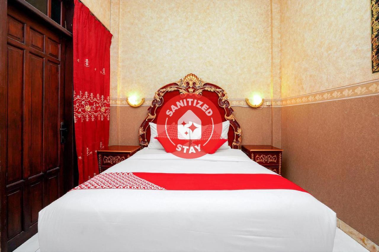 Oyo 231 Hotel Andita Syariah Surabaya Exteriör bild