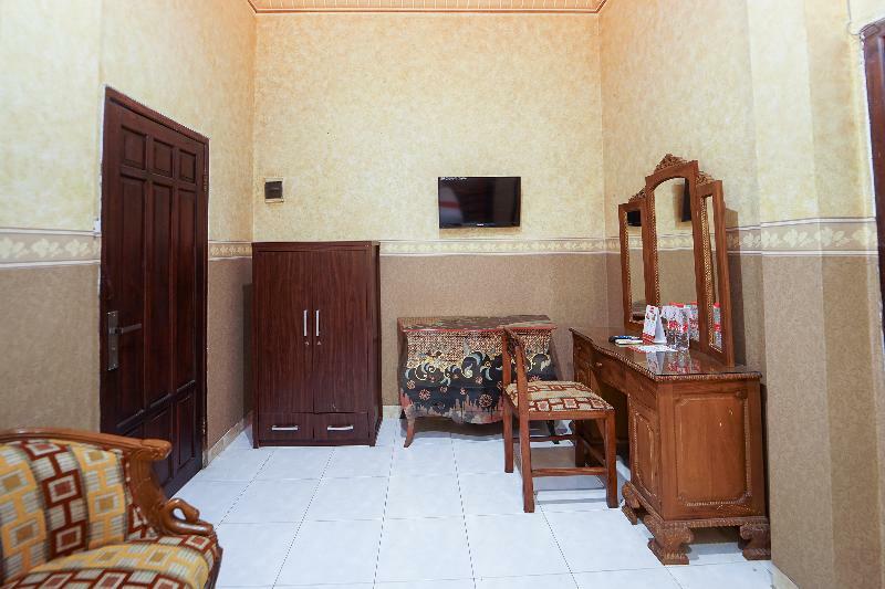 Oyo 231 Hotel Andita Syariah Surabaya Exteriör bild