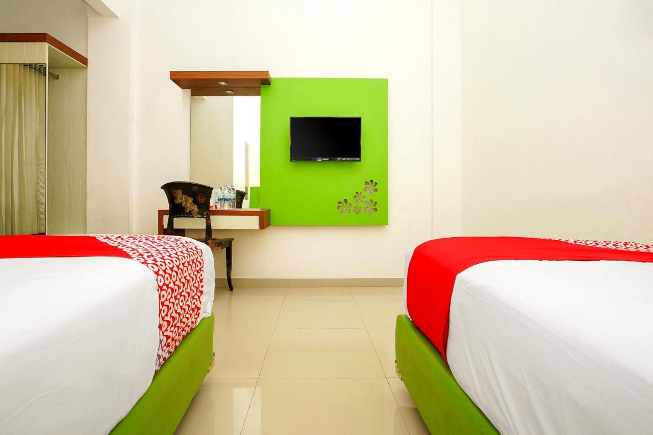 Oyo 231 Hotel Andita Syariah Surabaya Exteriör bild