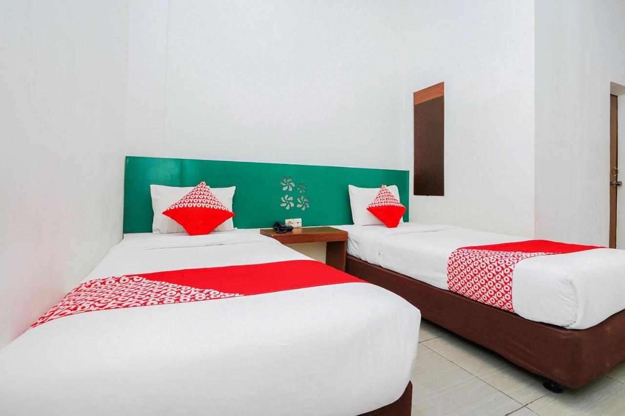 Oyo 231 Hotel Andita Syariah Surabaya Exteriör bild