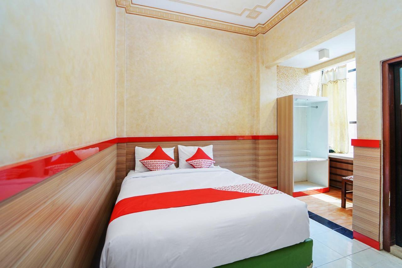 Oyo 231 Hotel Andita Syariah Surabaya Exteriör bild